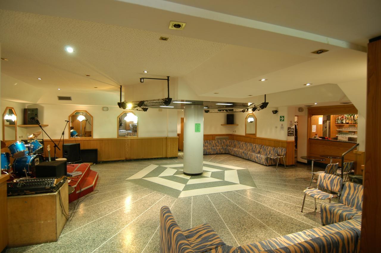 Albergo Sichi Cutigliano Bagian luar foto